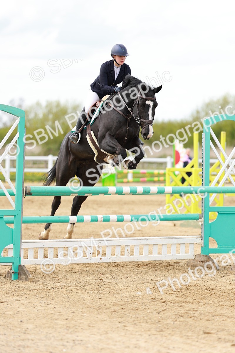 SBM_002316 - Class 4 - Senior Newcomers - 1.10m