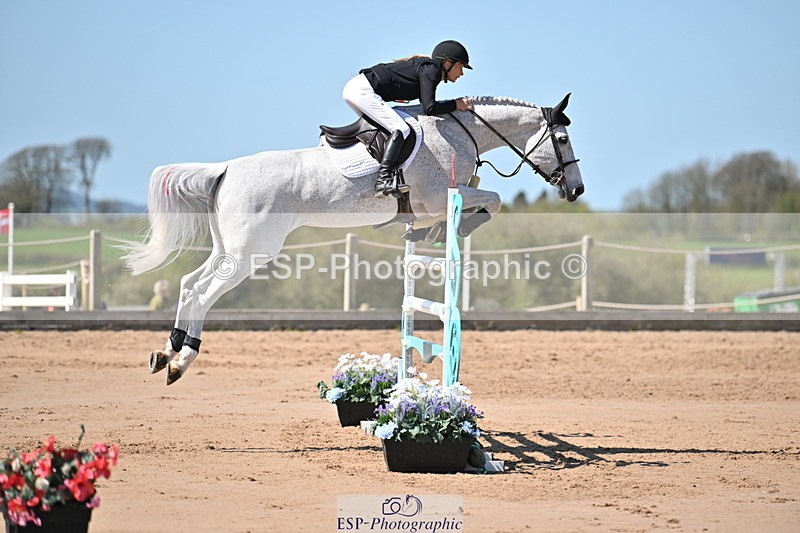 240420A-134859-11498 - Cls 7, 2 Star Medium Tour 1.35m