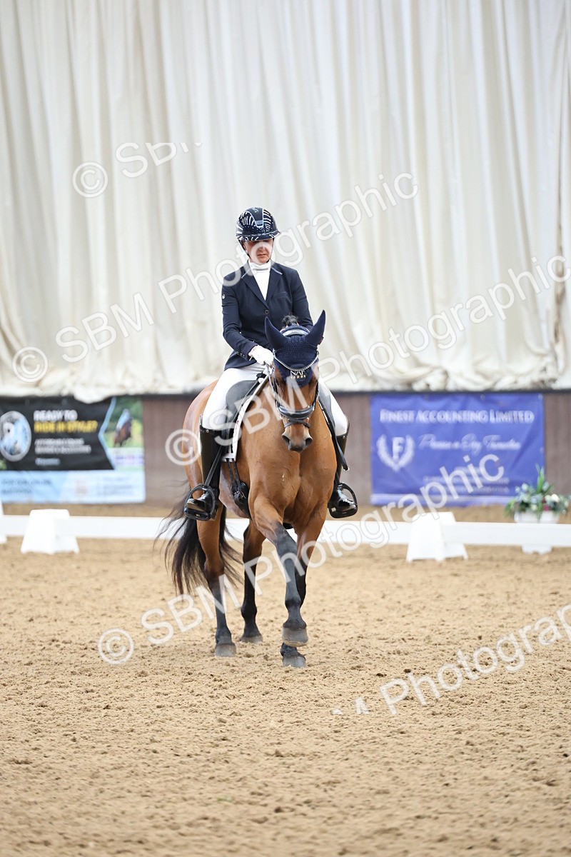 SBM_003299 - Class 5 - Novice 6 Gold - 11.41-12.51