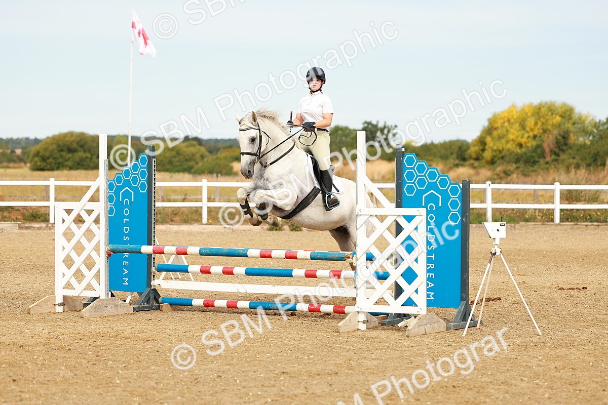 SBM_002332 - Class 9 - Senior British Novice - 90cm