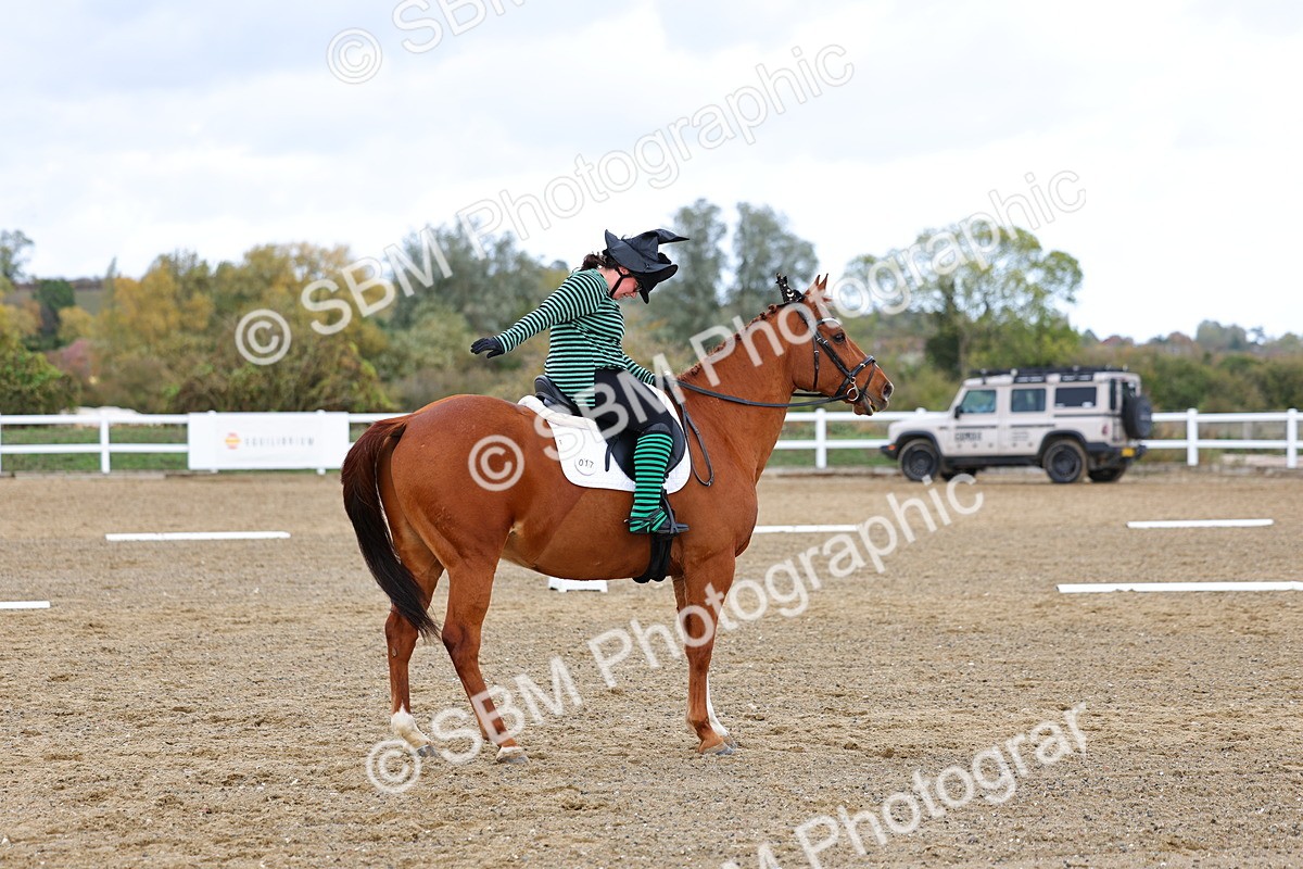 SBM_002624 - Class 8-11 - Novice 1-E1