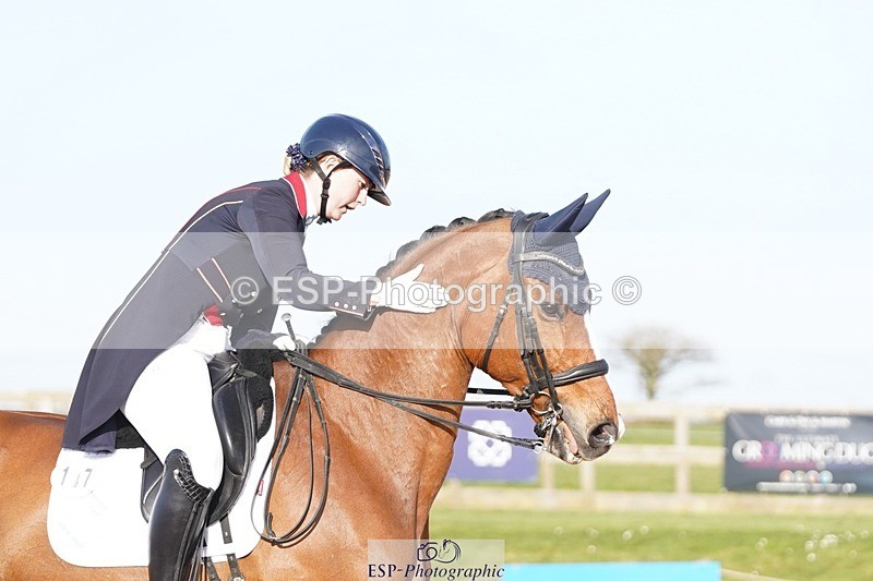 250404-172604-07956 - 147-Anna.Jesty-Grolschstar