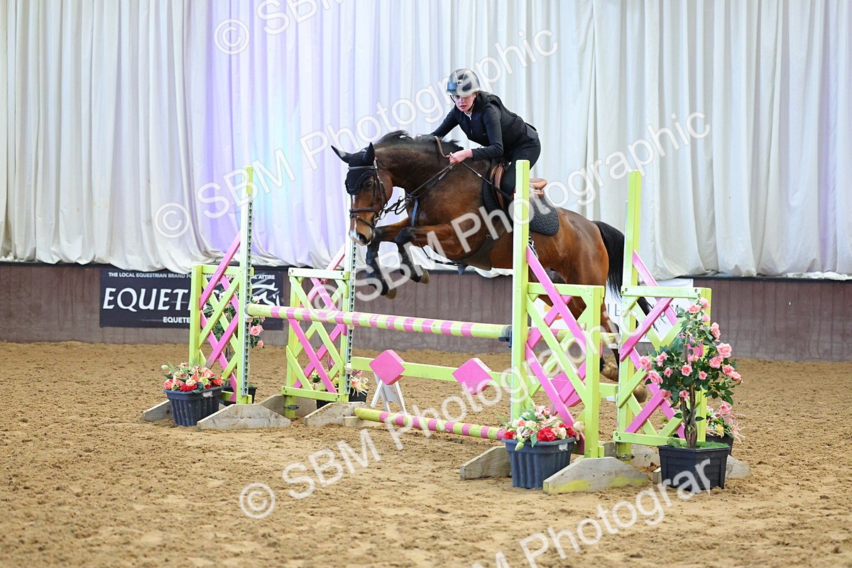 SBM_005355 - Class 22 - Bliss of London Novice Winter Championship Qualifier 90cm