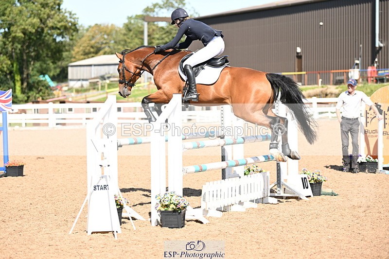 240914A-141606-07580 - Cls 24-S 1.05m Amateur Qualifier