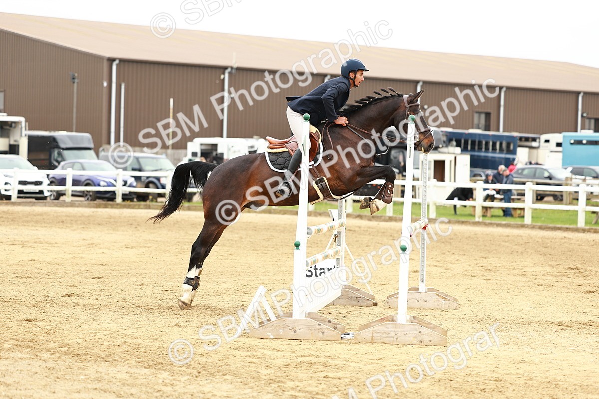 SBM_000883 - Class 3 - Senior Discovery - 1.00m