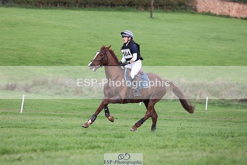 231021-162023-20598 - 564-JANA.DE.CAVAIGNAC-Rosie.Kendall-SC+XC