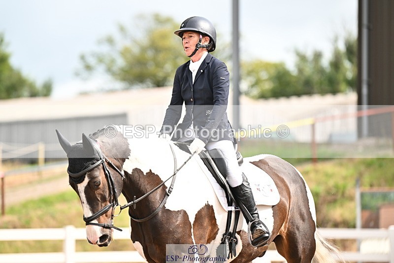 240817A-105137-07229 - 272-Victoria.Lance-Homefarm.Helios