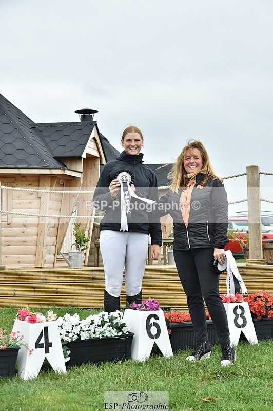 240831A-142848-03963 - 90 Presentations