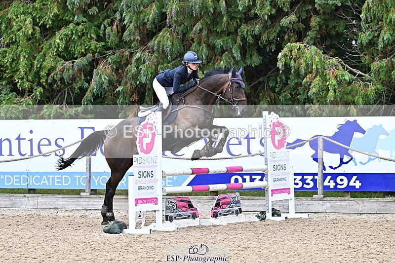 250830A-125655-06119 - Cls 22 95cm Amateur Quali