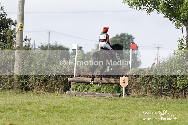  WWHT 171021 2897 - Intermediate (0.90m)  17/10/21