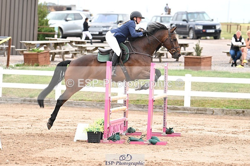 250727-092002-08774 - Cls 31 British Novice and 90cm