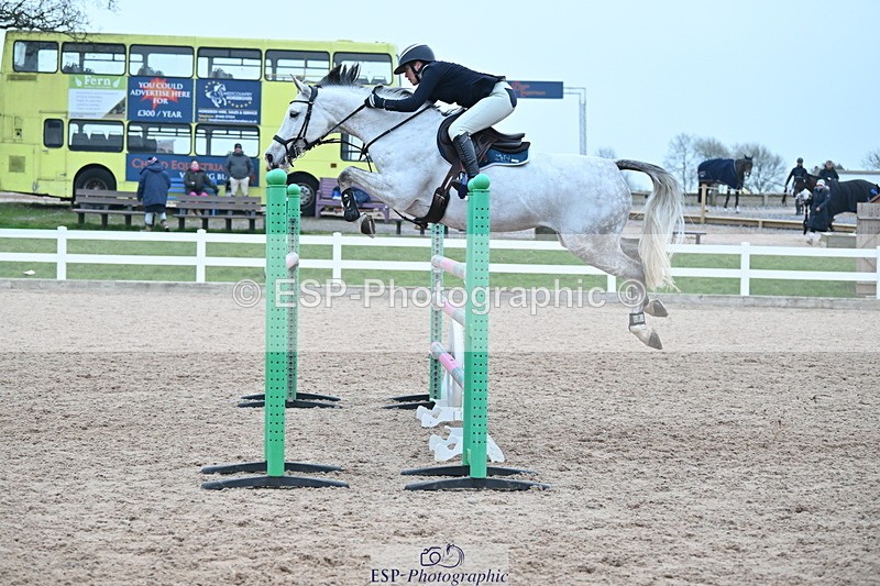 240113A-151012-02480 - Cls 15 National 1.30m and 1.40m