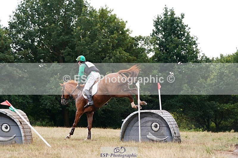 250803A-133332-13937 - N-606-Harry.Rowcliffe-22.CARROT.GOLD