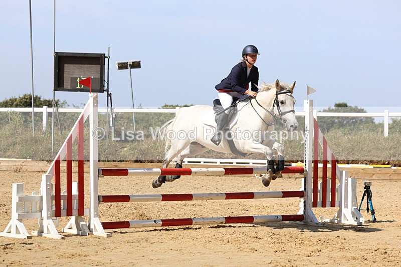 3E7A1627 - Class 10: 90cm open