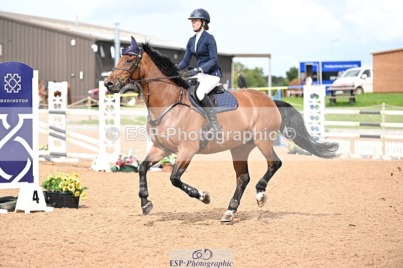 240912A-125523-01579 - Cls 3 Snr Foxhunter