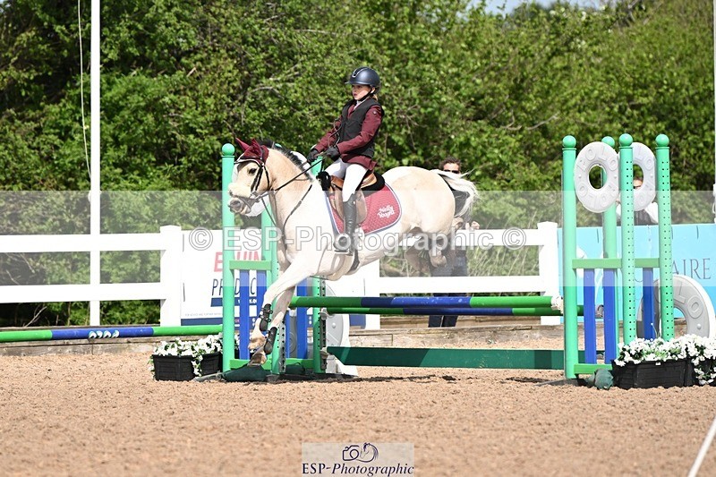 250504-110018-02253 - Cls 15+16 Club and Schools 70cm