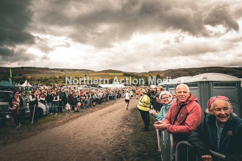 DSCF6987 - Kilnsey Crag race
