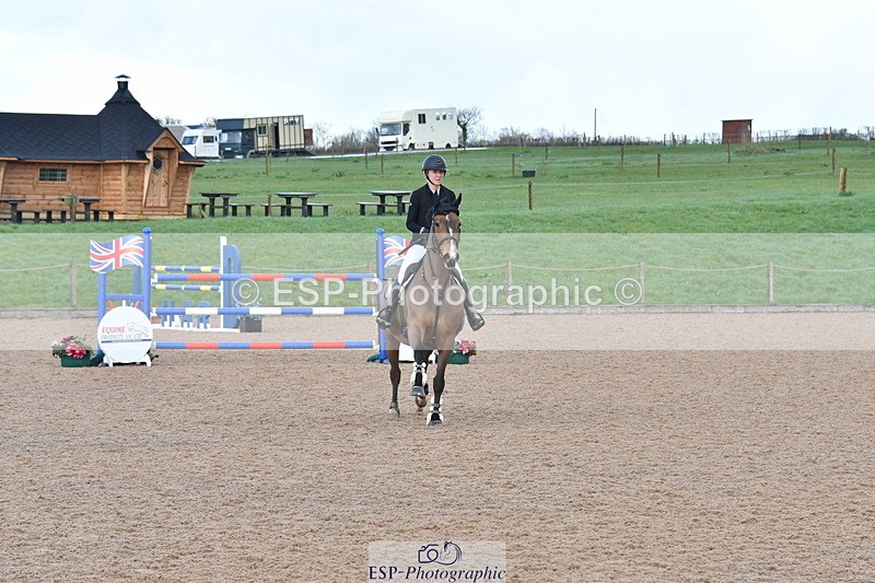 240315A-134422-01296 - Cls 4 Snr 1.20m Open