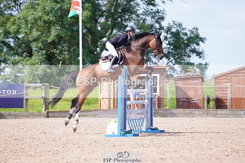 240802A-103952-03656 - Cls 15 Foxhunter