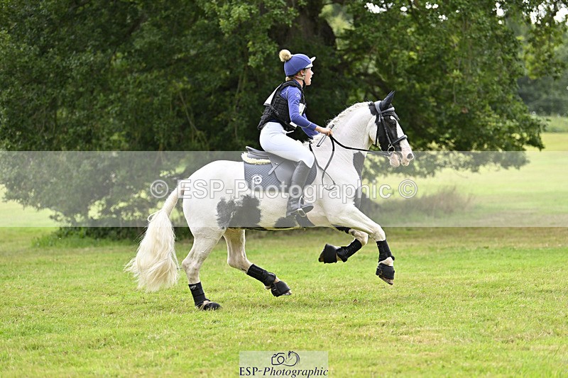 240825X-165923-37661 - 80cm XC 16.30 to 17.30