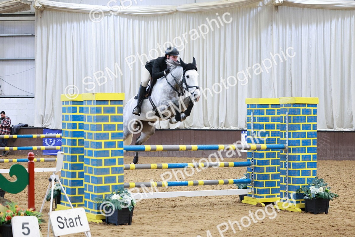 SBM_003513 - Class 11 - Senior Newcomers/ 1.10m Open