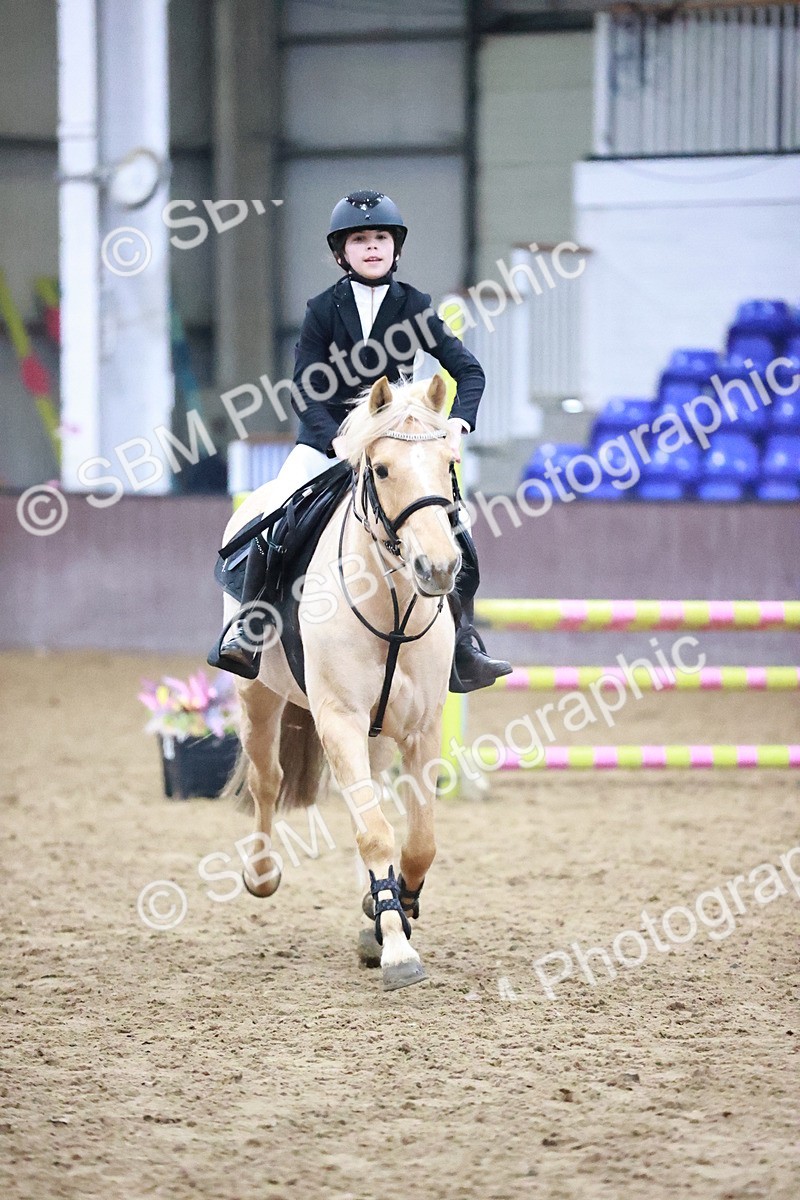 SBM_001780 - Class 9 - Pony Intro 75cm