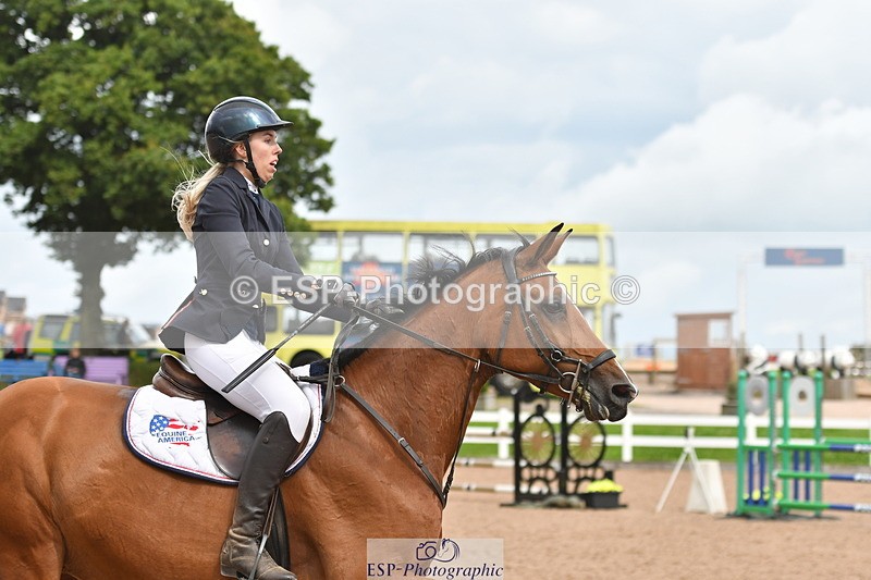 240727A-155038-06388 - Cls 24 1.05m Amateur Qualifier