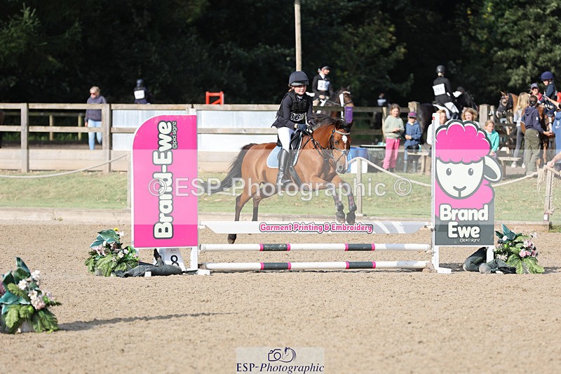 240823X-091902-14485 - 60cm R1 8.30 to 10.00