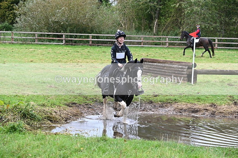 WJ6_6598 - Time at Photographer 13:06 to 13:23