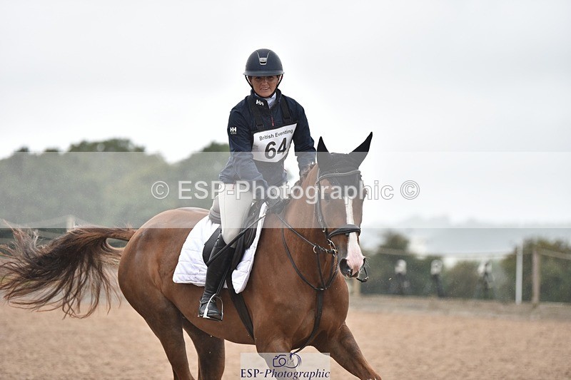 250830-115930-00870 - B-064-Amy.Tough