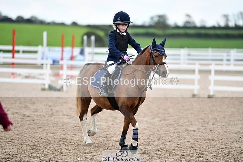 241013B-094458-00256 - Cls 1 Clear Round