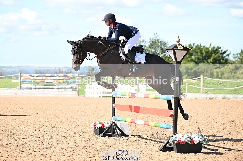 240913A-113452-03911 - Cls 14 Snr Newcomers