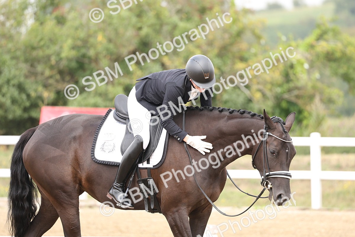 SBM_006296 - Class 6 - novice 6 - 11.50-12.46