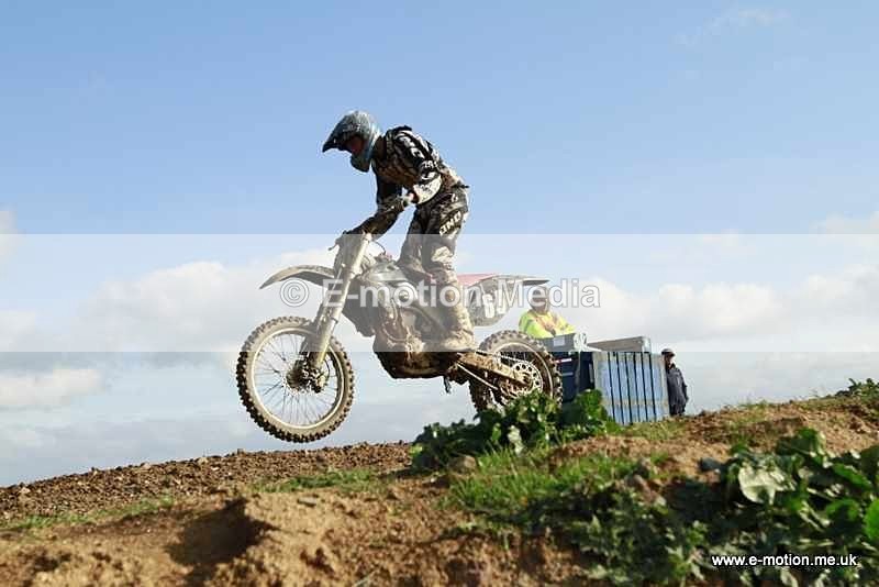 MX 291011 1218 - Guernsey Championship 29/10/11