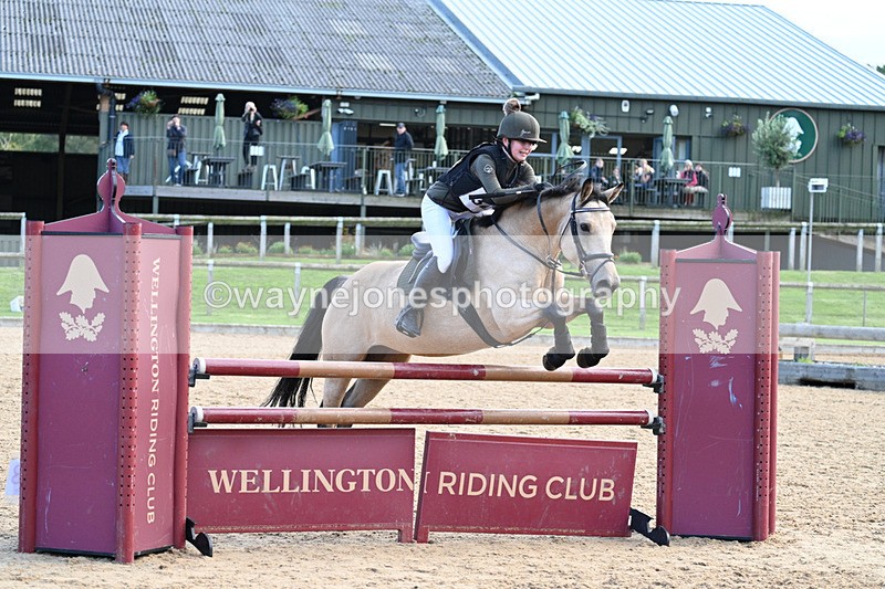 WJ7_5965 - Time 16:18 to 16:39