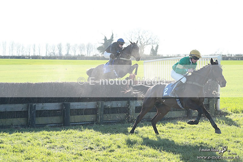 PtP 210326 1026 - VWH Cirencester Races 21/03/26
