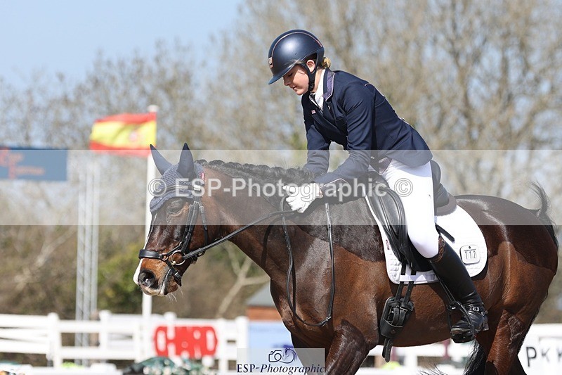 250405-121049-10352 - 112-Ella.Fraser-Brouwershavenss.Viceroy