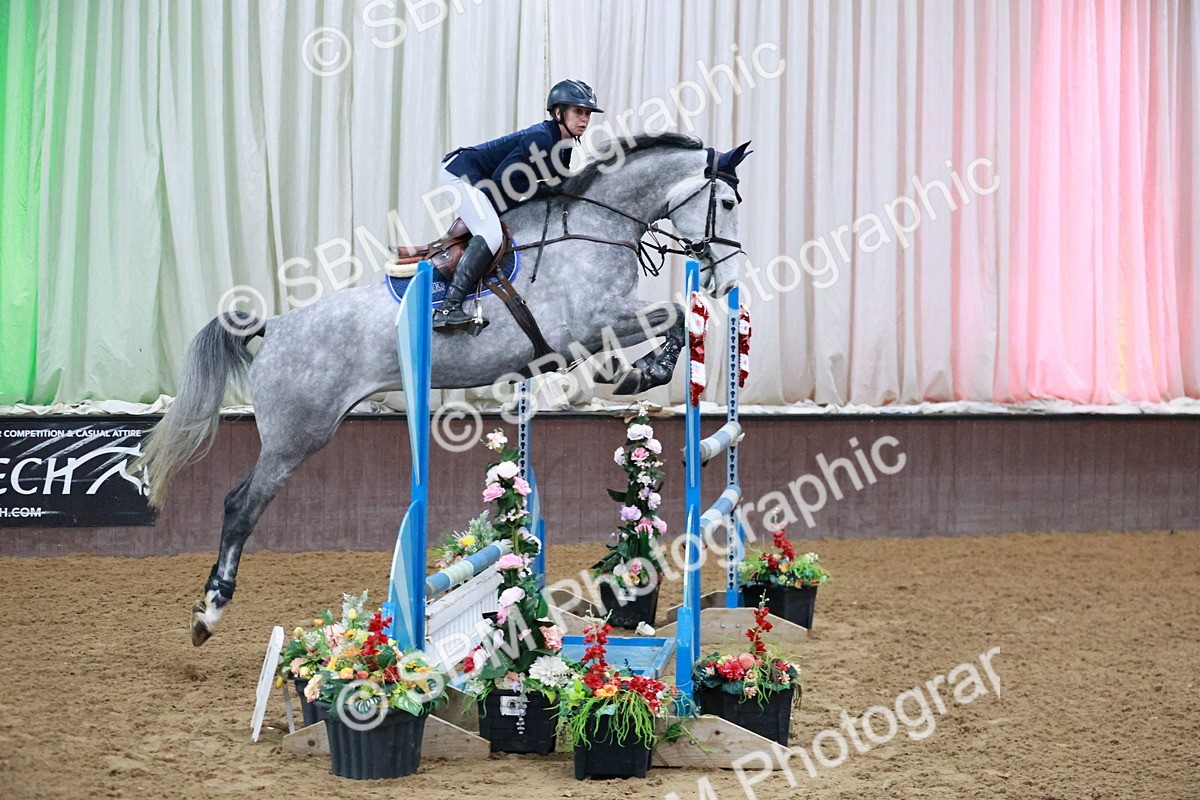 SBM_001301 - Class 5 - Senior Foxhunter 1.20m