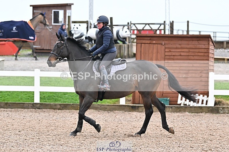 241127-130227-00593 - Cls 04A&B Snr Newc & 1.10m Open