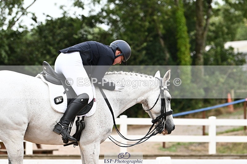 240815A-140411-01942 - 139-Chloe.Makepeace-Beechfield.Diamond