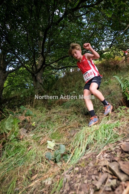 DSCF4865 - Reeth fell race age grades