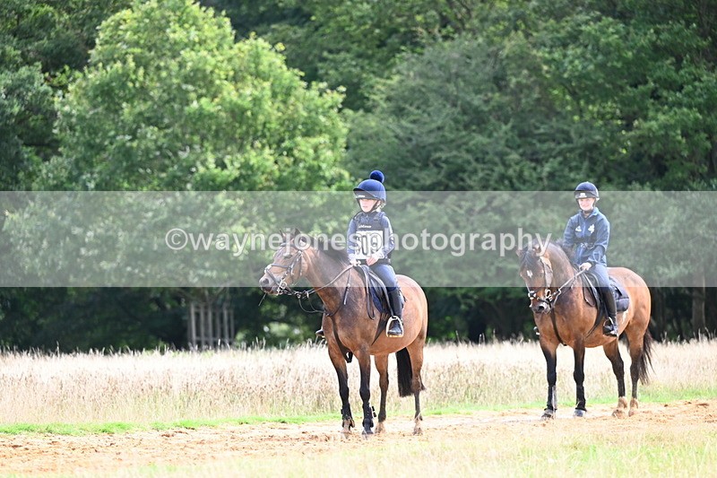 DSC_4674 - Time at Statue 11:10 to 11:42