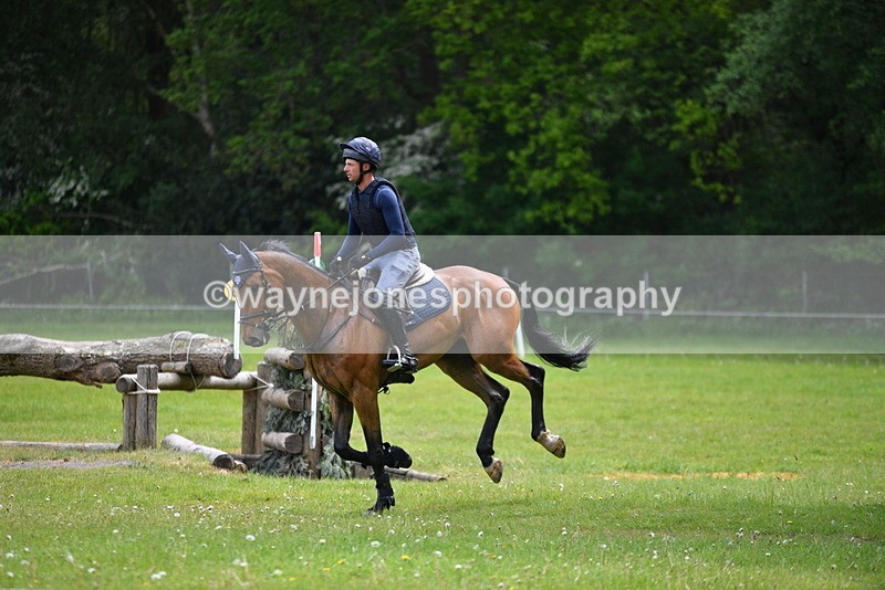 WJ5_5130 - Time 12:04 to 13:05