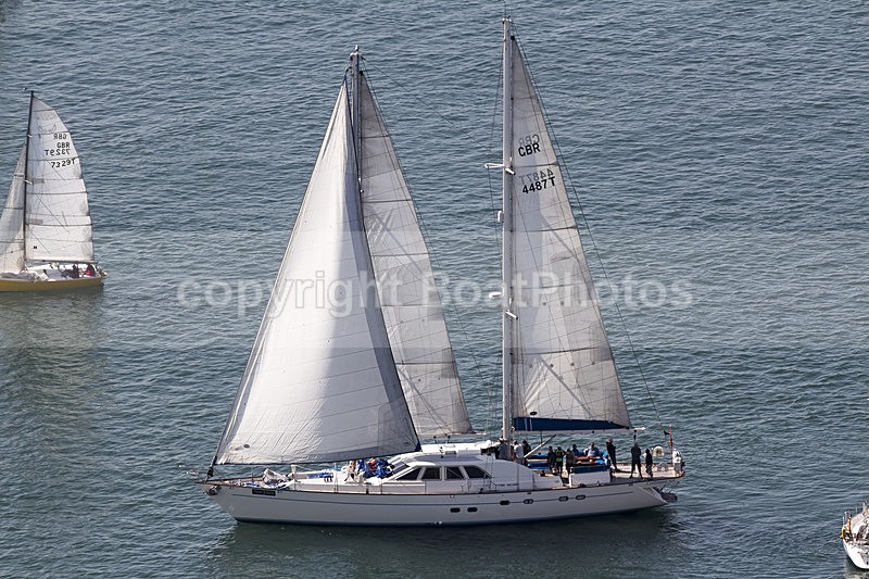 140621 GBR4487T IOW094 - ROUND THE ISLAND - 21st June 2014