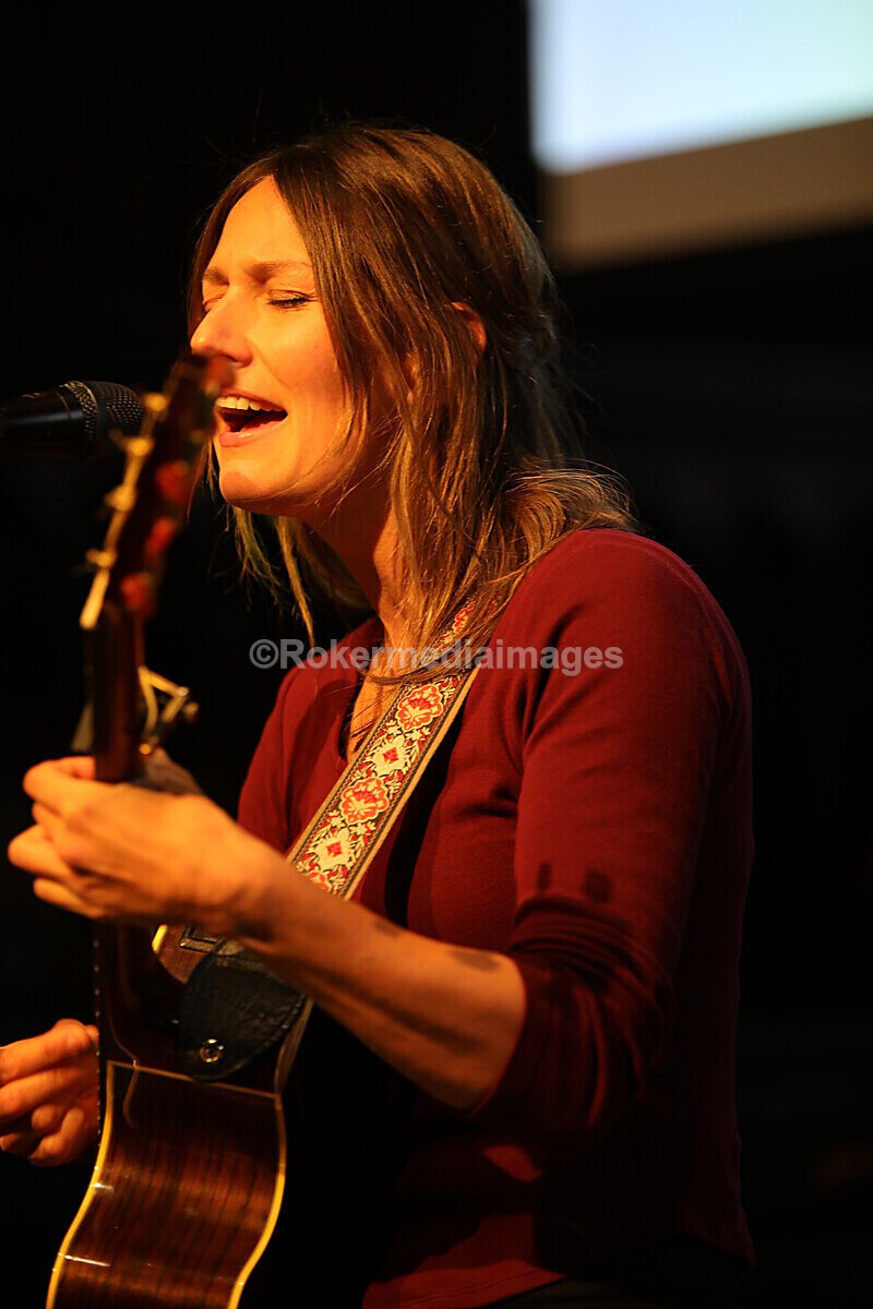 FOLK N BLUES-89 - FOLK and BLUES SEPT 2022