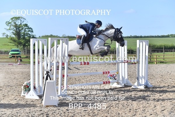 BPP_4485 - CLASS 9 Senior Newcomers/ 1.10m Open