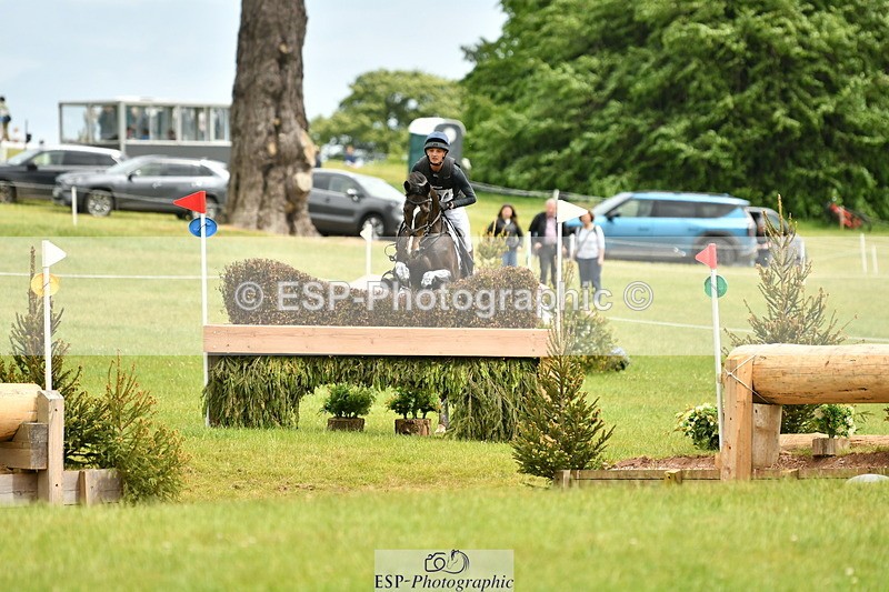 250525A-143621-16967 - D-404-Tom.Jackson-PLOT.TWIST.B