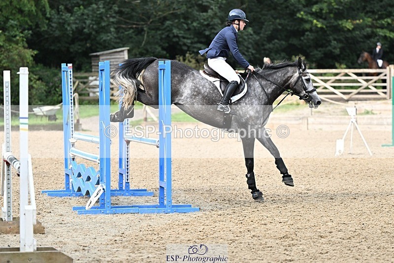 240818-092444-03385 - Cls 8A Snr British Novice