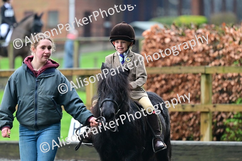 20260125-0983 - Class 9a - Walk Trot Assisted