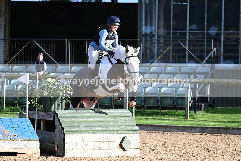 WJ7_5831 - Time 16:18 to 16:39